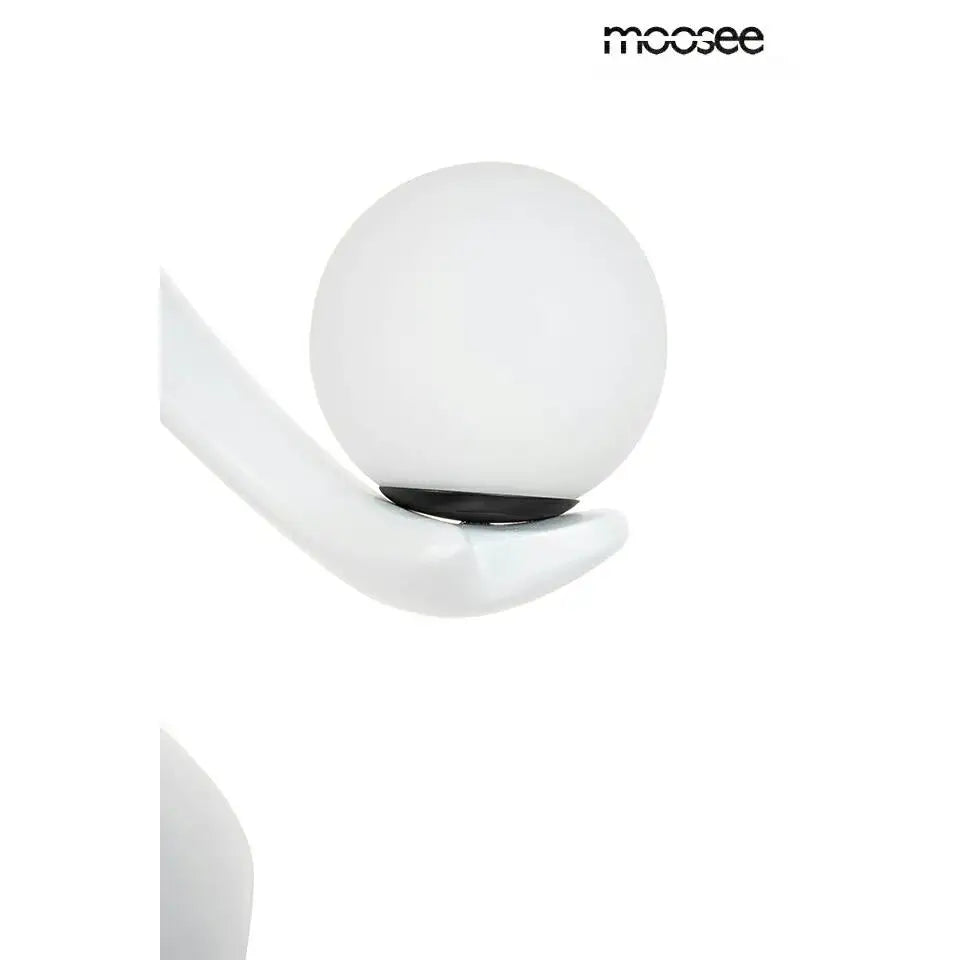 Golvlampa MOOSEE - DANCING QUEEN, vit – produktbild av Golvlampor från Moosee | Arvande