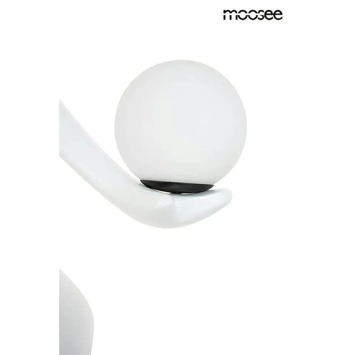 Golvlampa MOOSEE - DANCING QUEEN, vit – produktbild av Golvlampor från Moosee | Arvande