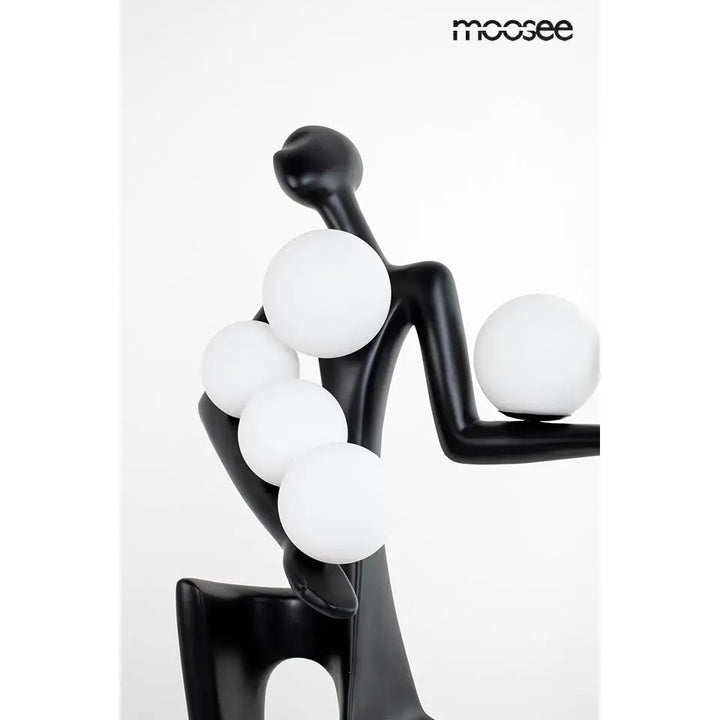 Golvlampa MOOSEE - HUMAN DREAMER, svart – produktbild av Golvlampor från Moosee | Arvande