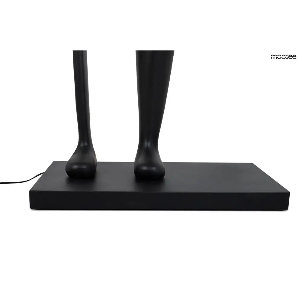 Golvlampa MOOSEE - HUMAN DREAMER, svart – produktbild av Golvlampor från Moosee | Arvande