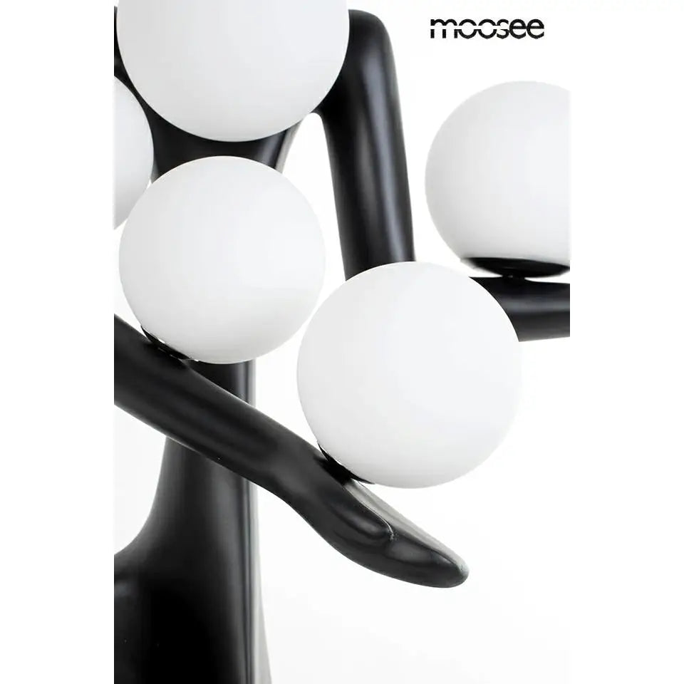 Golvlampa MOOSEE - HUMAN DREAMER, svart – produktbild av Golvlampor från Moosee | Arvande