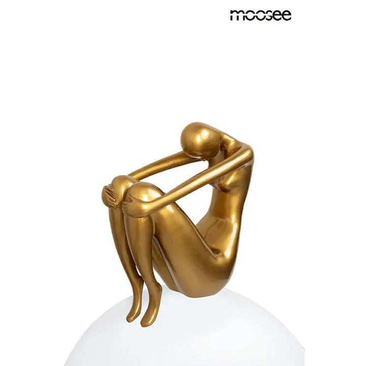 Golvlampa MOOSEE - UOMO 35, guld – produktbild av Nyheter ej översatt från Moosee | Arvande