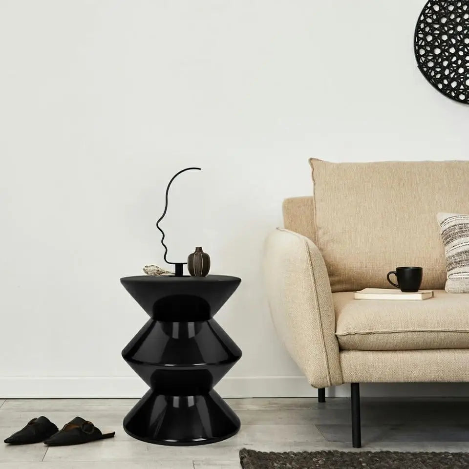 Bordslampa - FACE TABLE, svart - produktbild av Bordslampor från King Home | Arvande