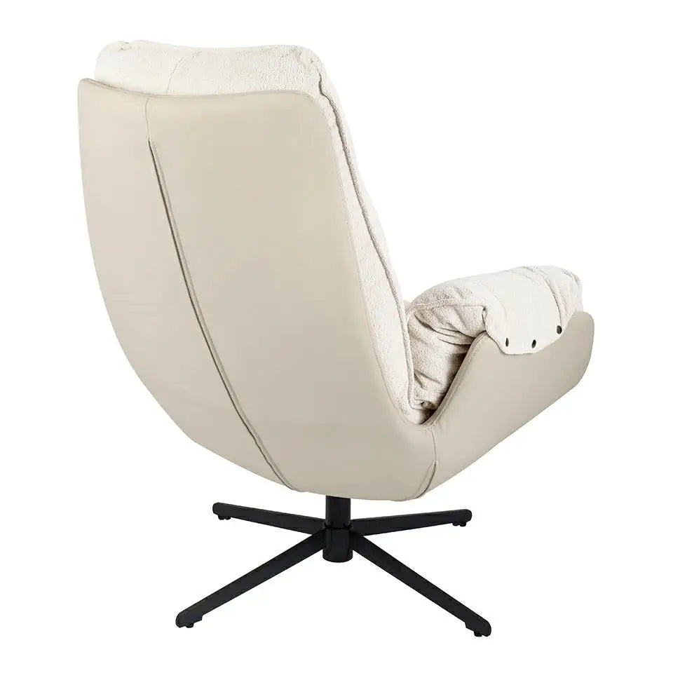 Fåtölj - CARINO, beige – produktbild av [MGO] Import King Home från King Home | Arvande