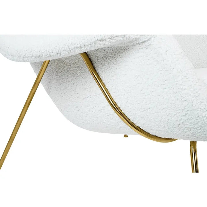 Fåtölj - COZY TEDDY, vit med fotpall – produktbild av [MGO] Import King Home från King Home | Arvande