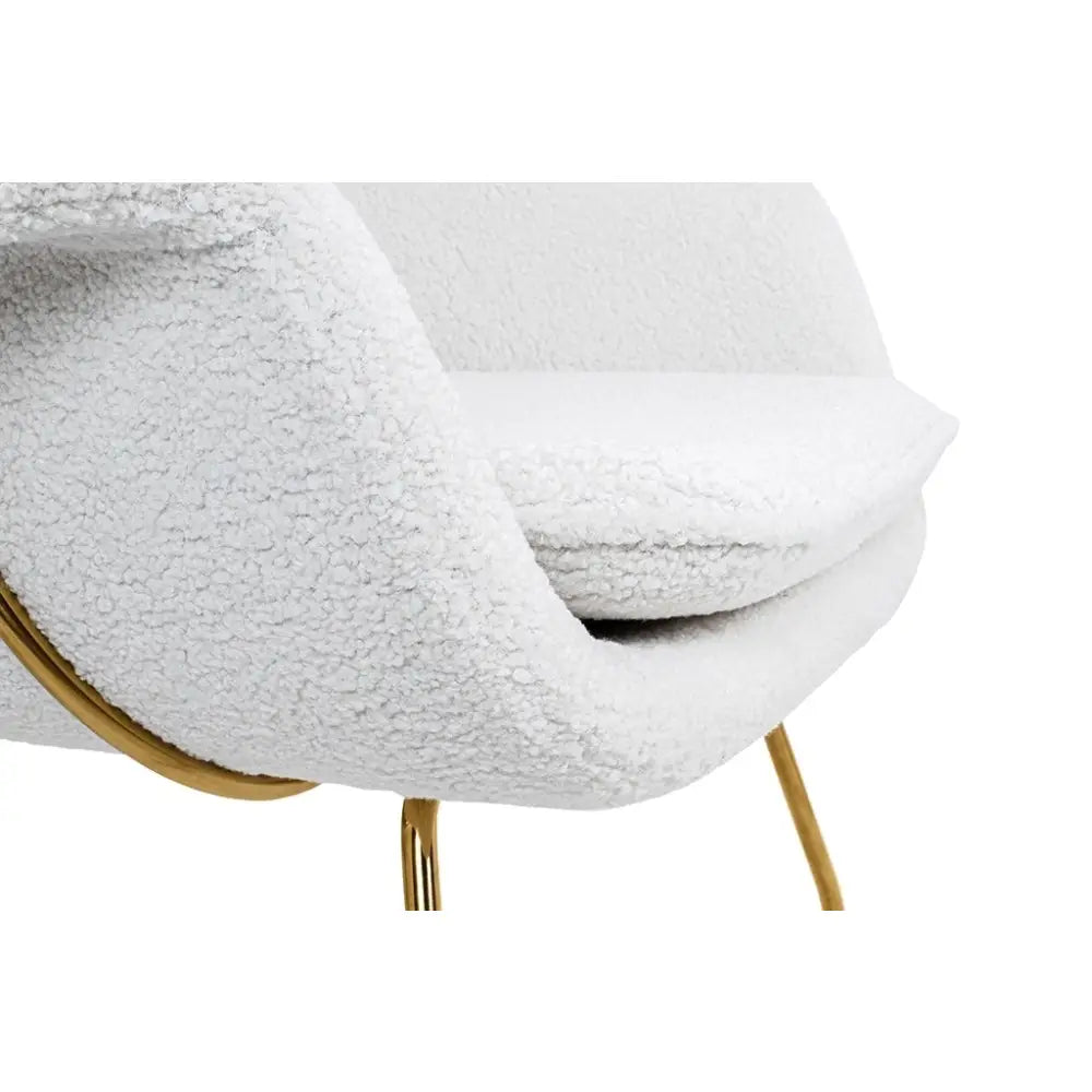 Fåtölj - COZY TEDDY, vit med fotpall – produktbild av [MGO] Import King Home från King Home | Arvande