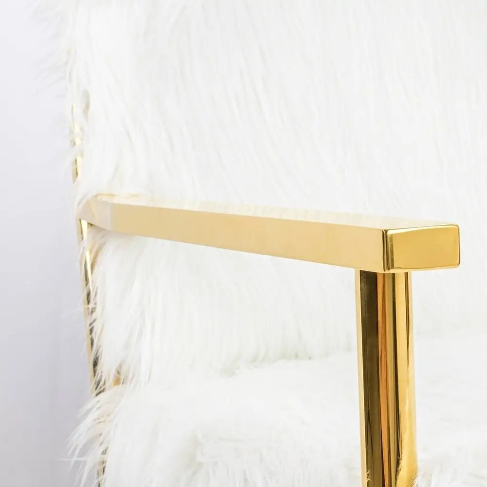 Fåtölj KARE DESIGN - MR. FLUFFY, vit/guld - produktbild av [MGO] Import King Home från Kare Design | Arvande