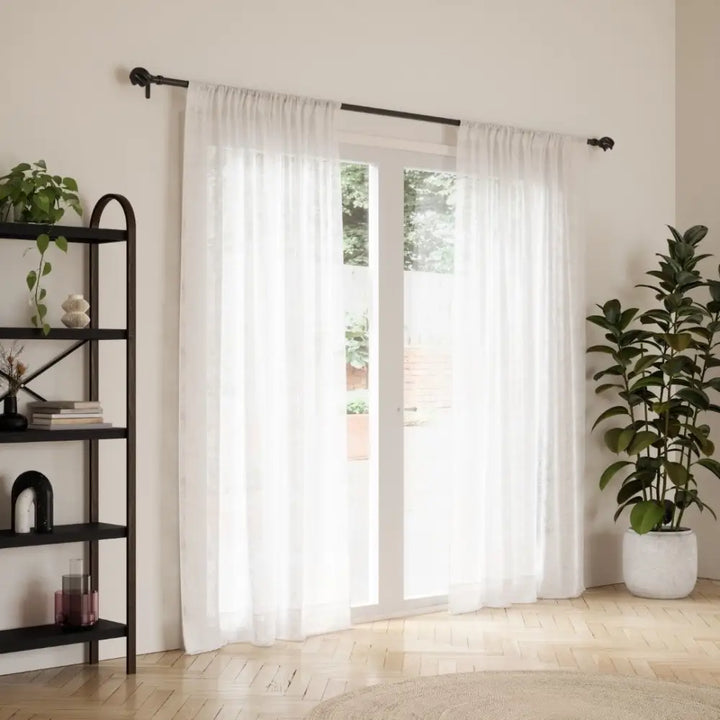 Gardinstång UMBRA - HELIX 107 - 305 cm, svart - produktbild av Dekoration från Umbra | Arvande