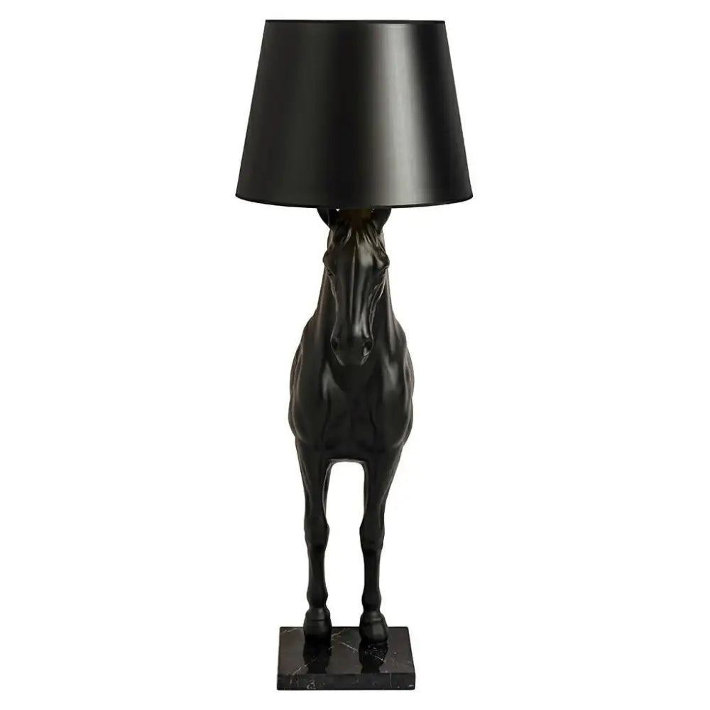 Golvlampa HORSE STAND S, svart - produktbild av Golvlampor från King Home | Arvande