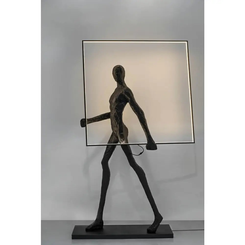 Golvlampa - HUMAN SQUARE, svart - produktbild av Golvlampor från King Home | Arvande