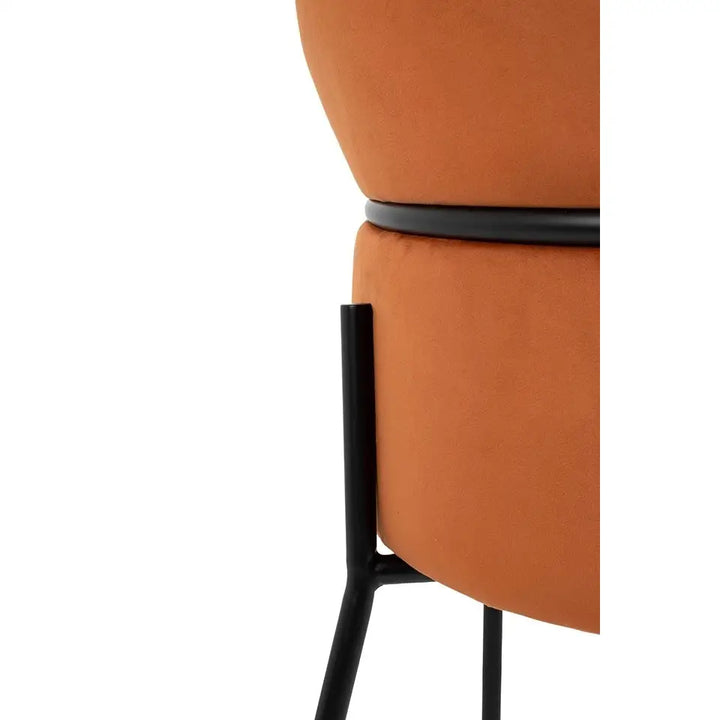 KARE stol ALEXIA Sammet orange - produktbild av Nyheter ej översatt från Kare Design | Arvande