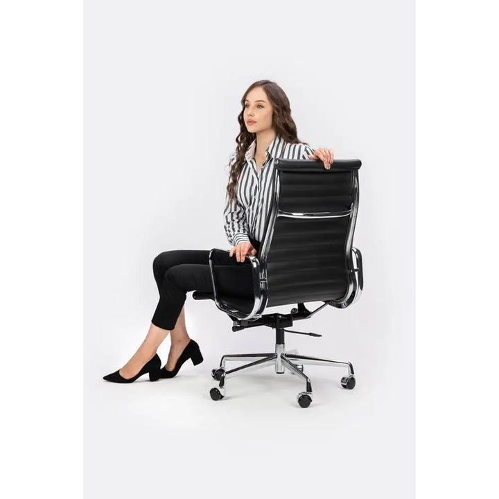 Kontorsstol AERON PRESTIGE PLUS Krom Och Svart – produktbild av Nyheter KINGHOME ej översatt från King Home | Arvande