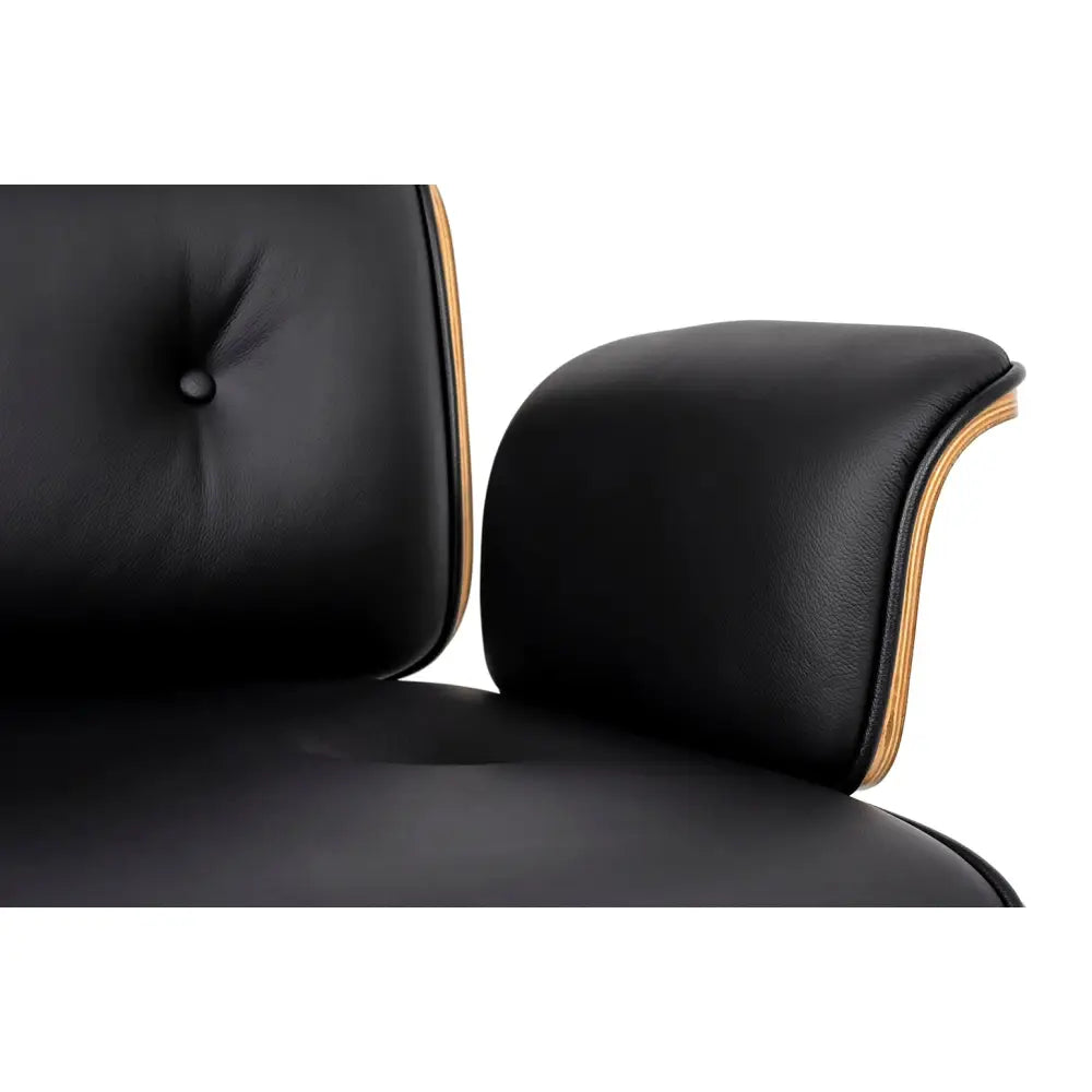 Kontorsstol - LOUNGE BUSINESS, svart naturläder i valnöt – produktbild av [MGO] Import King Home från King Home | Arvande