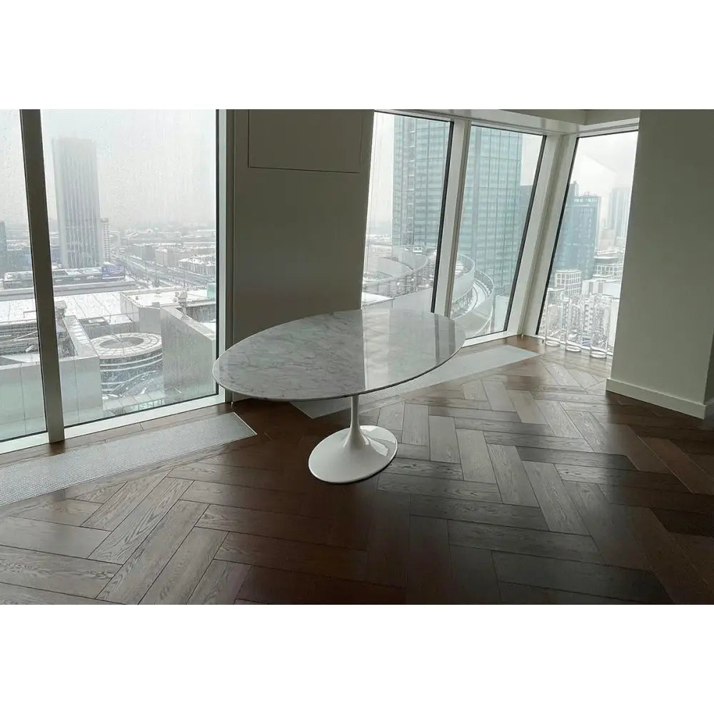 Matbord - TULIP ELLIPSE MARBLE, italiensk Carrara-marmor - produktbild av Matbord från King Home | Arvande