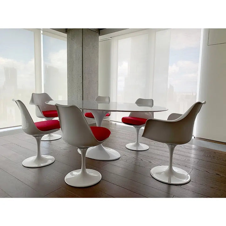 Matbord - TULIP ELLIPSE MARBLE, italiensk Carrara-marmor - produktbild av Matbord från King Home | Arvande