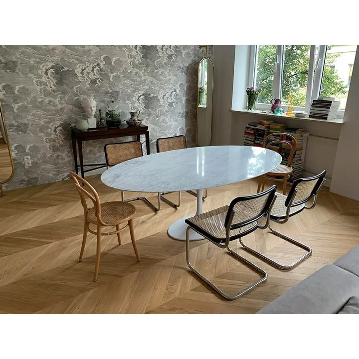 Matbord - TULIP ELLIPSE MARBLE, italiensk Carrara-marmor - produktbild av Matbord från King Home | Arvande