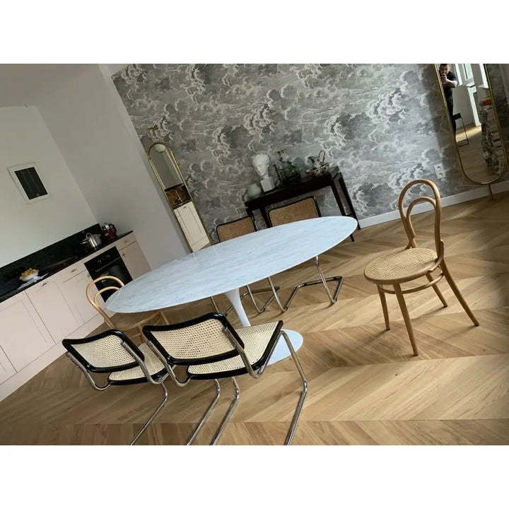 Matbord - TULIP ELLIPSE MARBLE, italiensk Carrara-marmor - produktbild av Matbord från King Home | Arvande