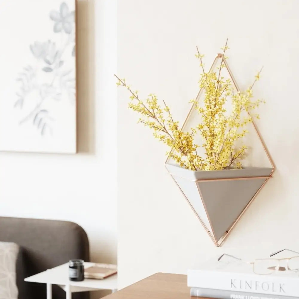 Miniväggkrukor 2 st UMBRA - TRIGG L, beige – produktbild av Dekoration från Umbra | Arvande