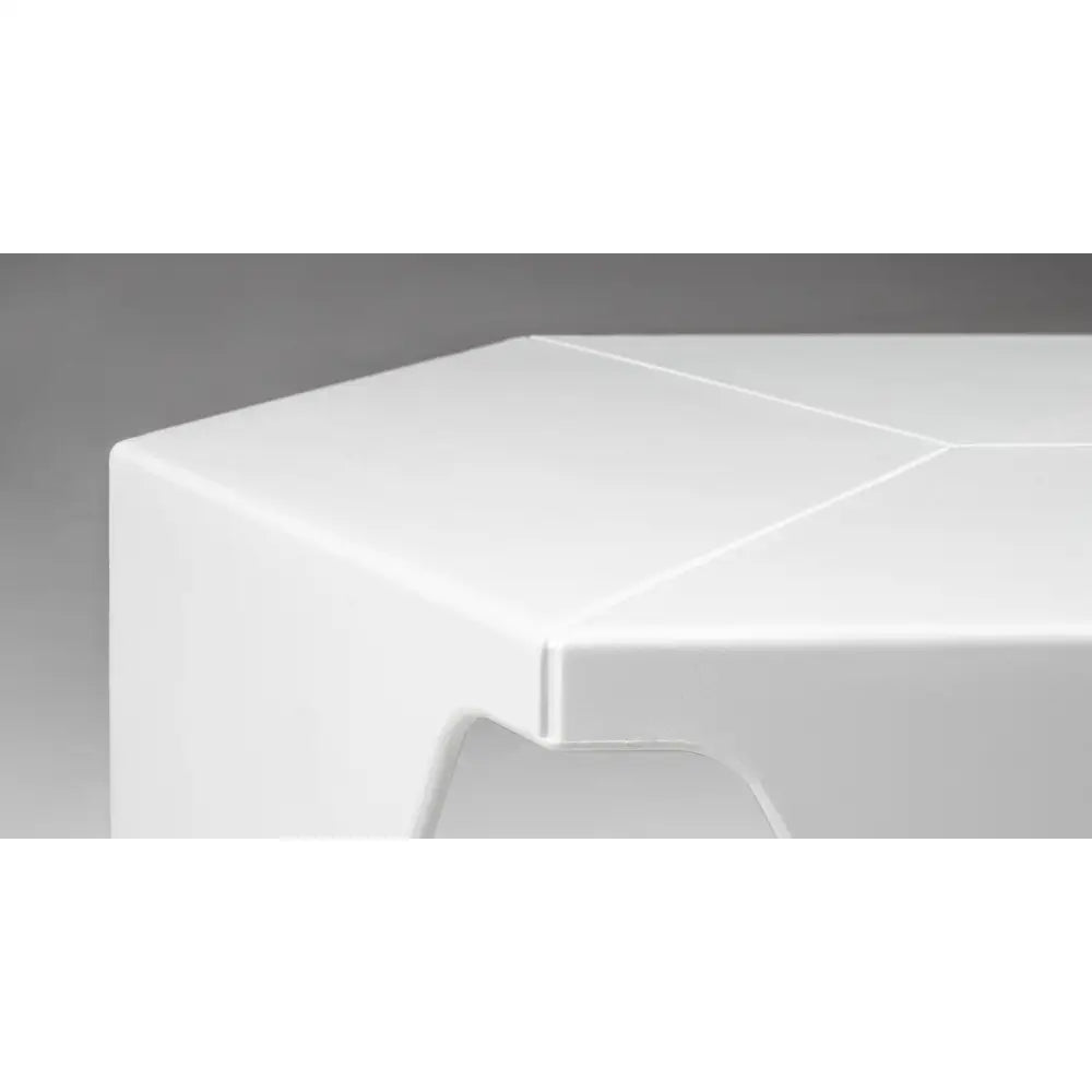 Sidobord - CLOVE, vit – produktbild av Sidobord från King Home | Arvande