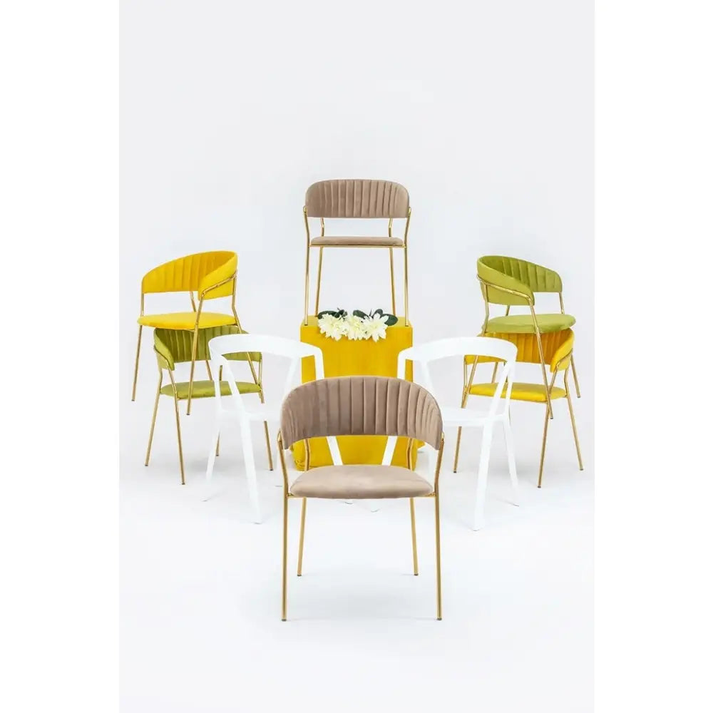 Stol - MARGO, khaki/beige – produktbild av Nyheter ej översatt från King Home | Arvande
