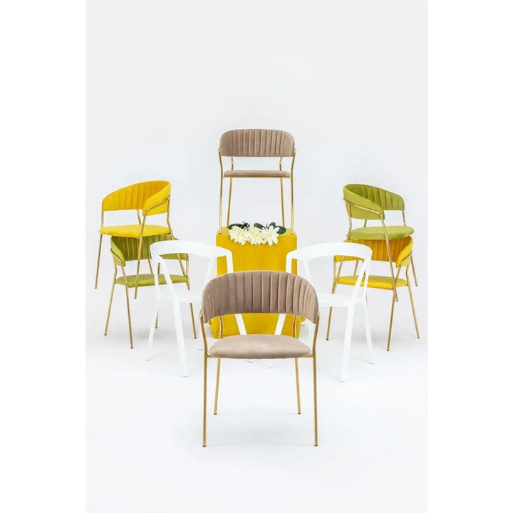 Stol - MARGO, khaki/beige – produktbild av Nyheter ej översatt från King Home | Arvande