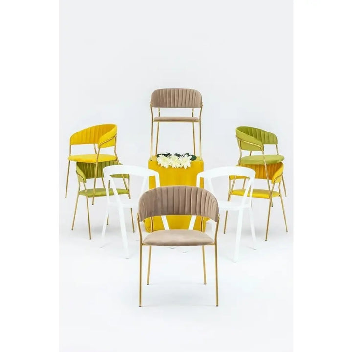Stol - VIBIA, vit – produktbild av [MGO] Import King Home från King Home | Arvande