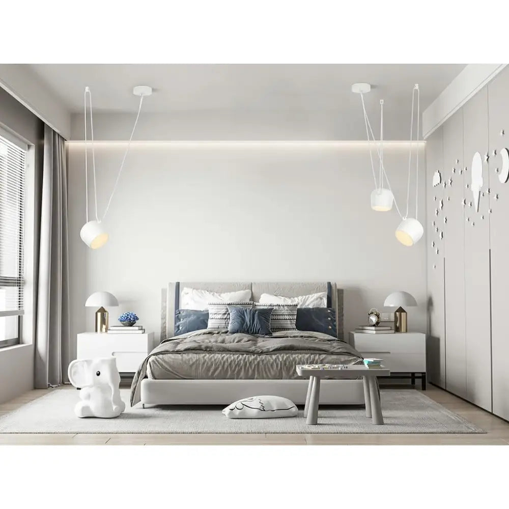Taklampa - EYE, vit – produktbild av Taklampor från King Home | Arvande