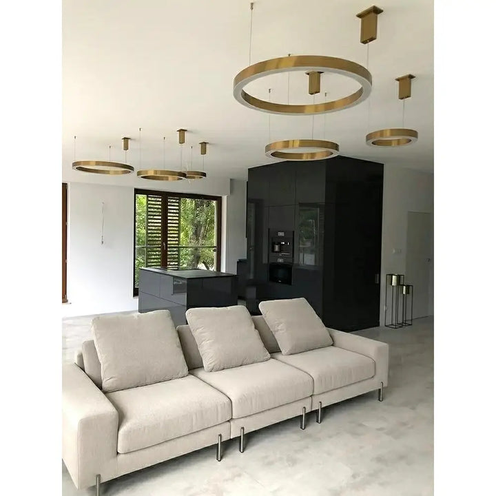 Taklampa - RING 100, guld - produktbild av Taklampor från King Home | Arvande