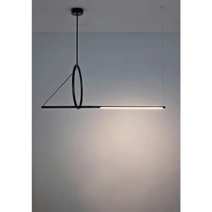 Taklampa - Stick, Svart – produktbild av Taklampor från King Home | Arvande
