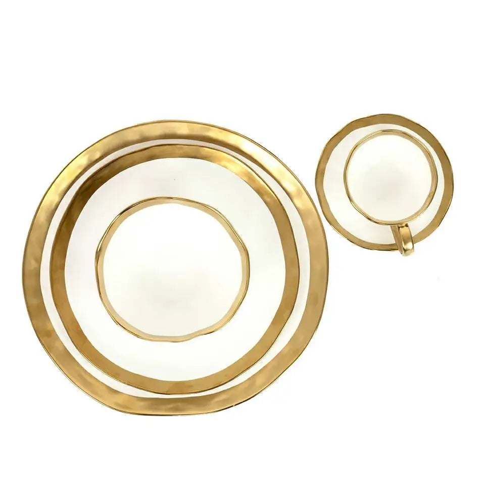 Tallrik KARE DESIGN - BELL, 25,5 cm, vit/guld - produktbild av Inredning från Kare Design | Arvande