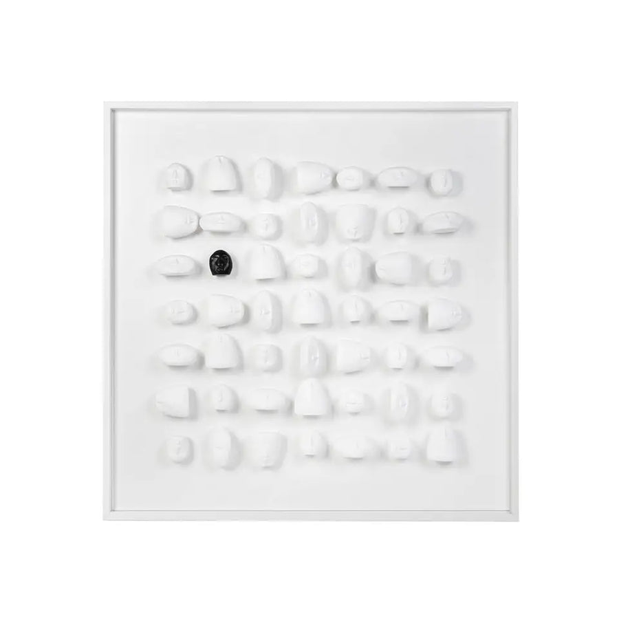 Tavla / konstverk - SO MANY FACES, 110x110 cm - produktbild av Nyheter ej översatt från King Home | Arvande