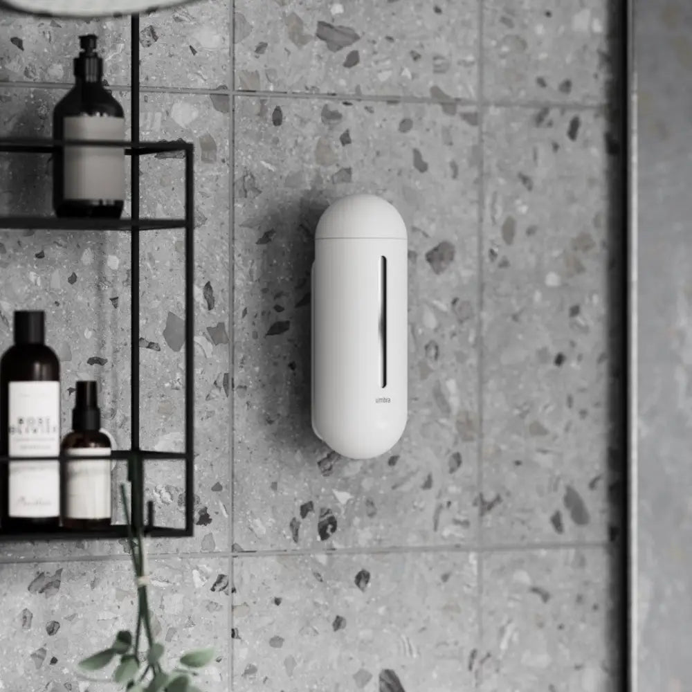 Tvåldispenser UMBRA - PENGUIN WALL - produktbild av Inredning från Umbra | Arvande