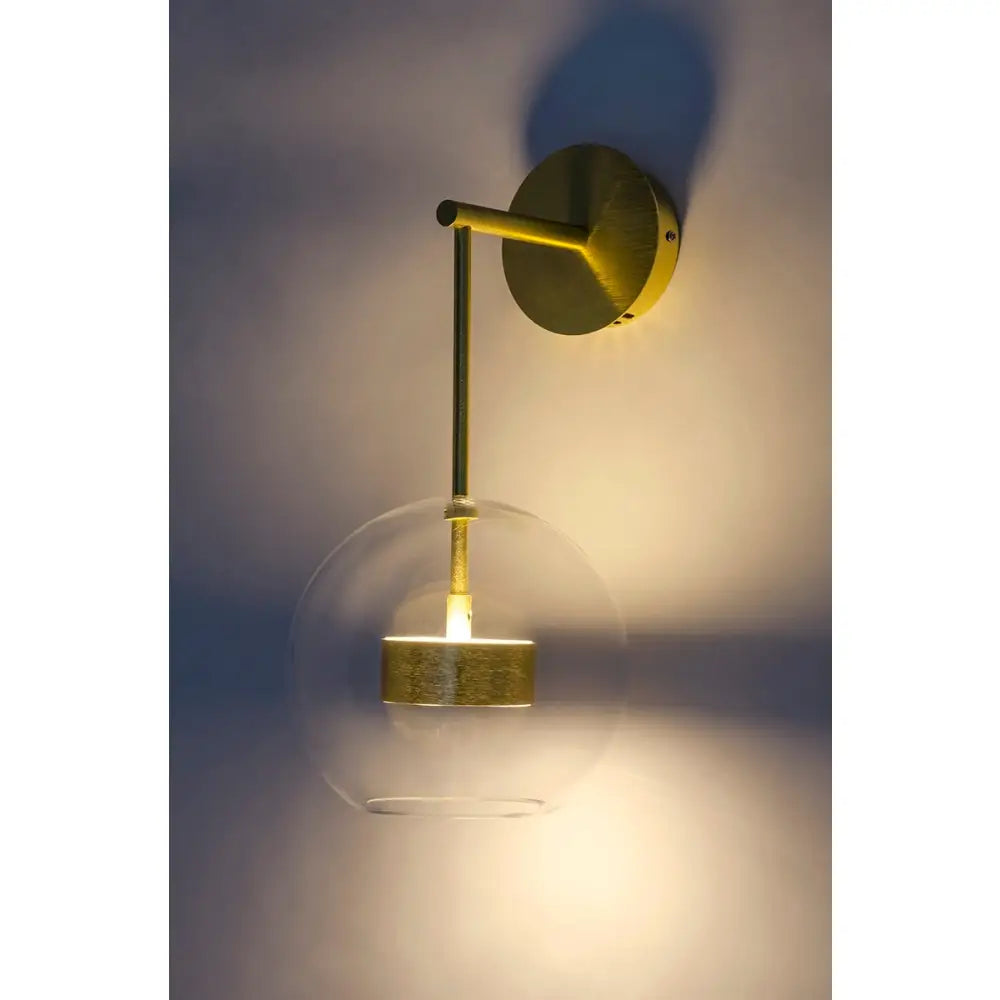 Vägglampa - CAPRI WALL, guld - produktbild av Vägglampor från King Home | Arvande