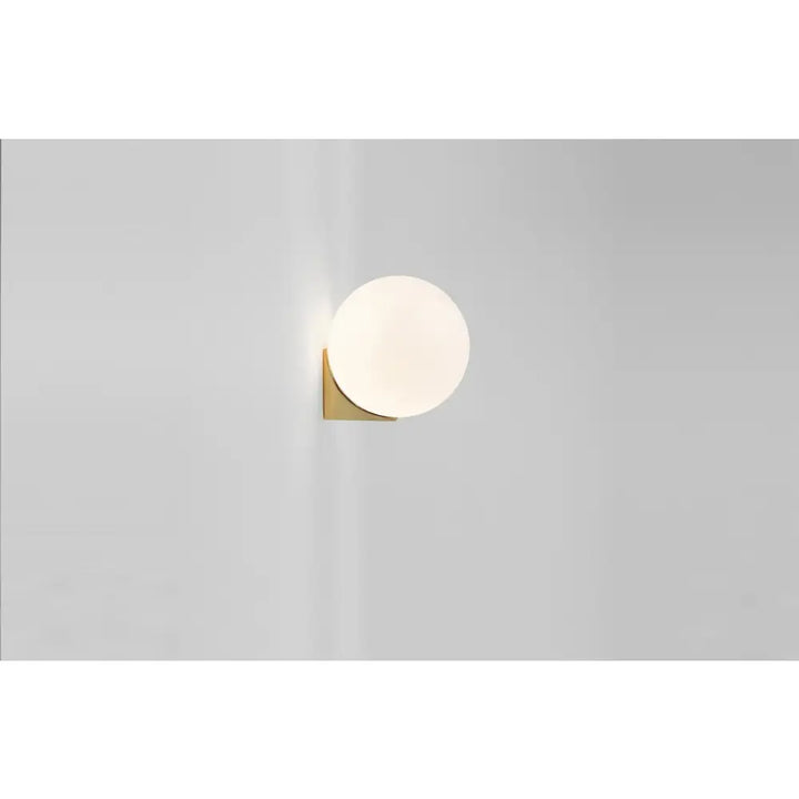 Vägglampa MOOSEE - BOLL, guld - produktbild av Vägglampor från Moosee | Arvande