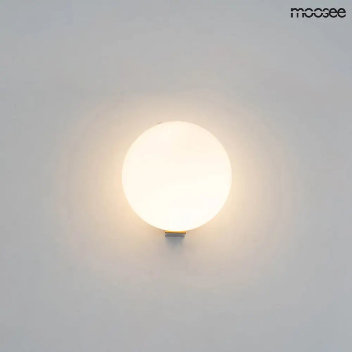 Vägglampa MOOSEE - BOLL, guld - produktbild av Vägglampor från Moosee | Arvande