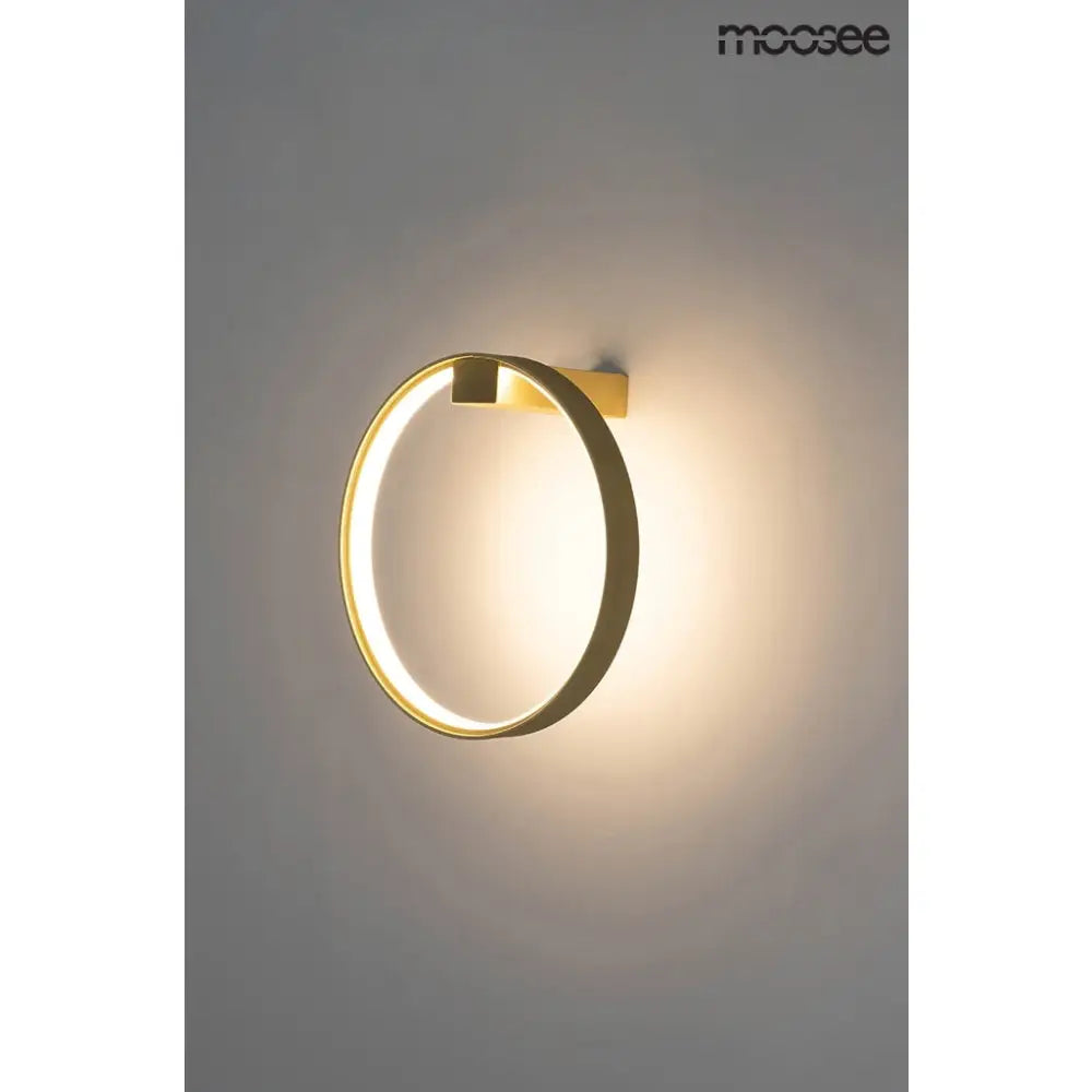 Vägglampa MOOSEE - CIRCLE WALL, guld – produktbild av Vägglampor från Moosee | Arvande