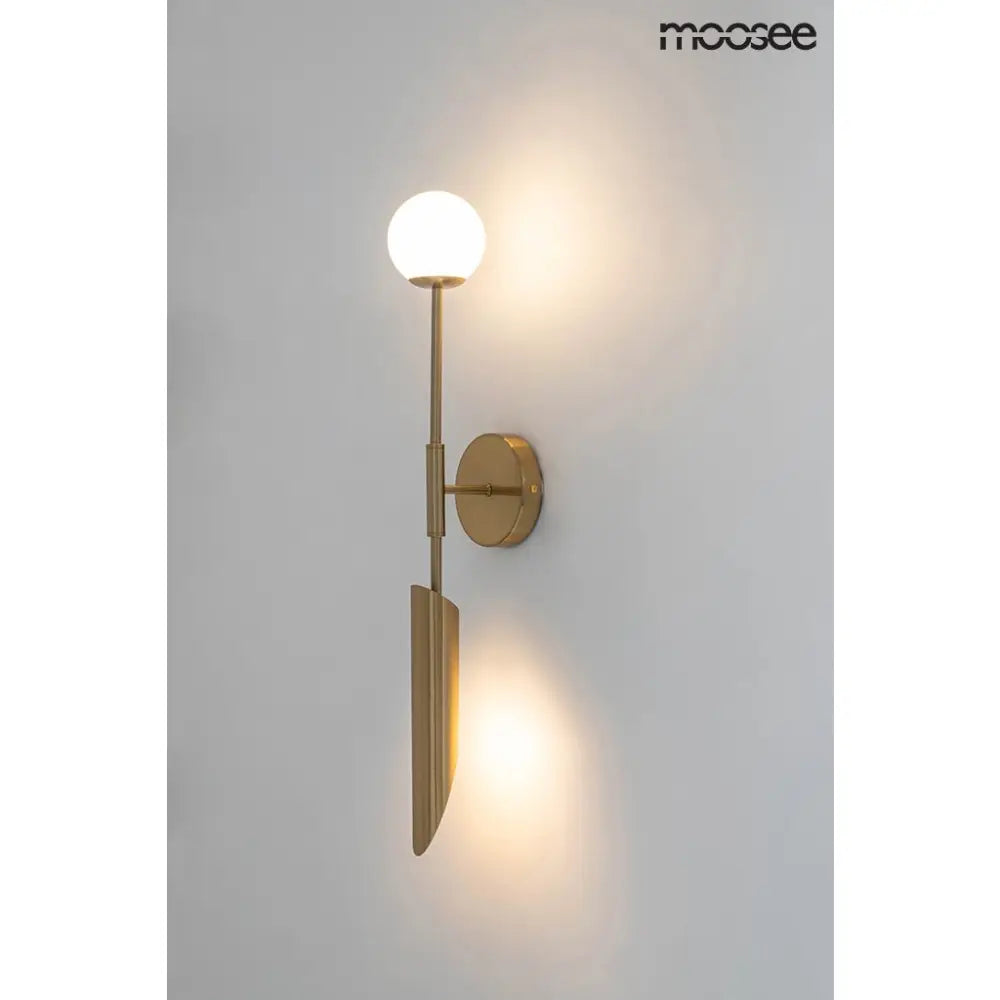 Vägglampa MOOSEE - LUCCA, guld - produktbild av Nyheter från Moosee | Arvande