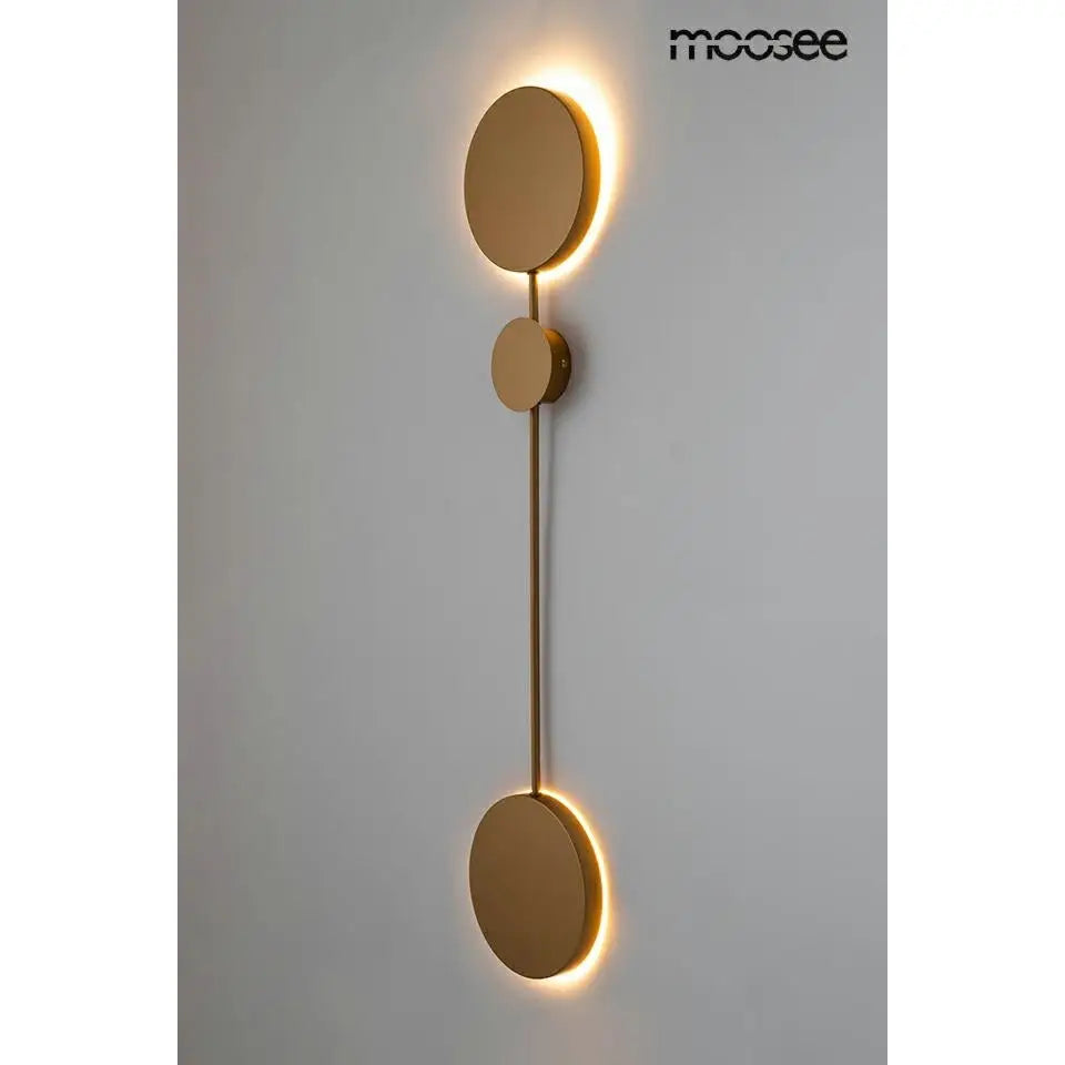 Vägglampa MOOSEE - SHADOW 2, guld - produktbild av Nyheter från Moosee | Arvande