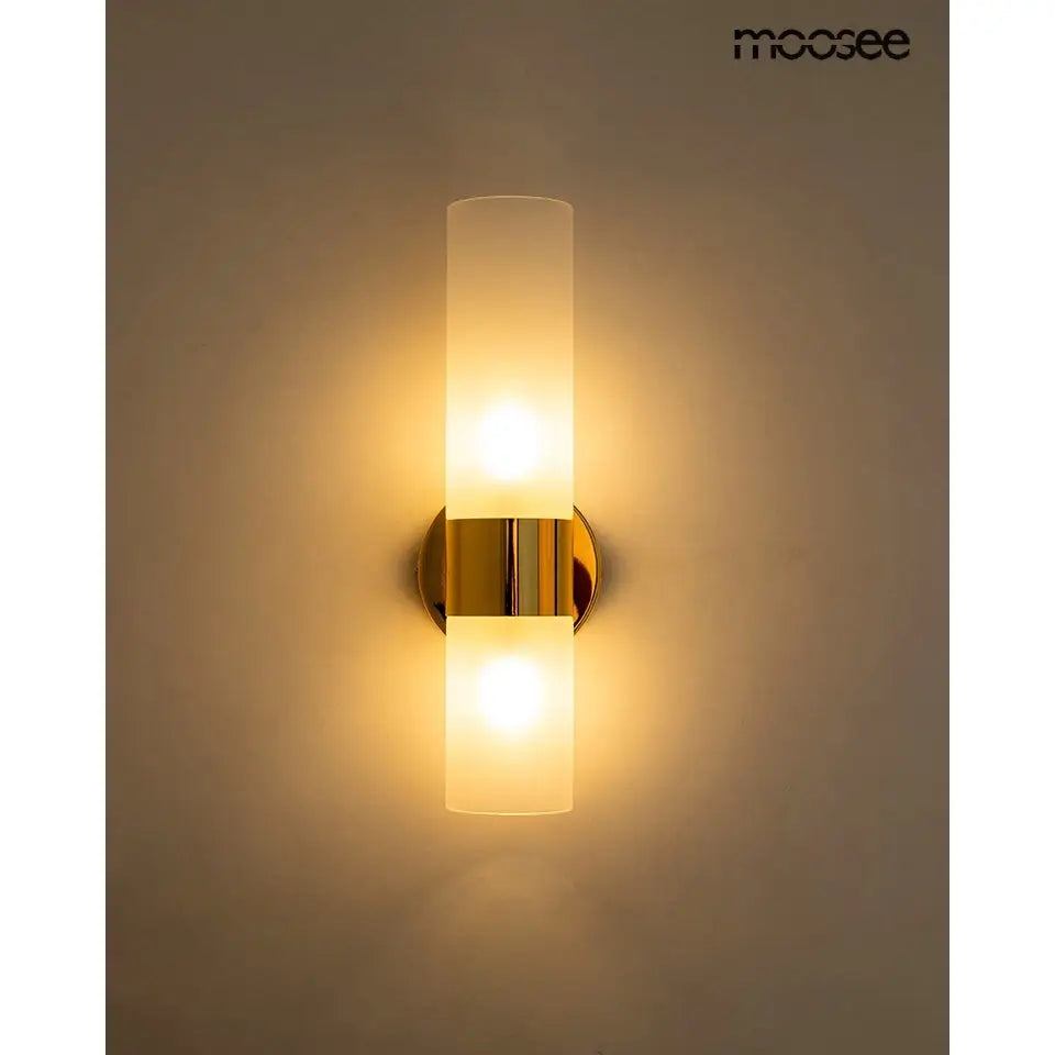 Vägglampa MOOSEE - TUBS, guld – produktbild av Nyheter ej översatt från Moosee | Arvande