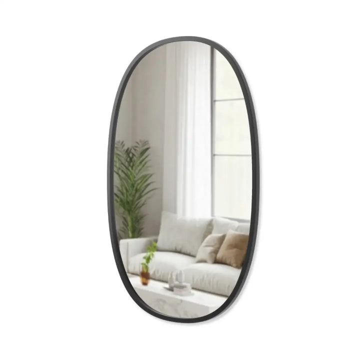 Väggspegel UMBRA - HUB 61 x 91 cm, svart – produktbild av Speglar från Umbra | Arvande